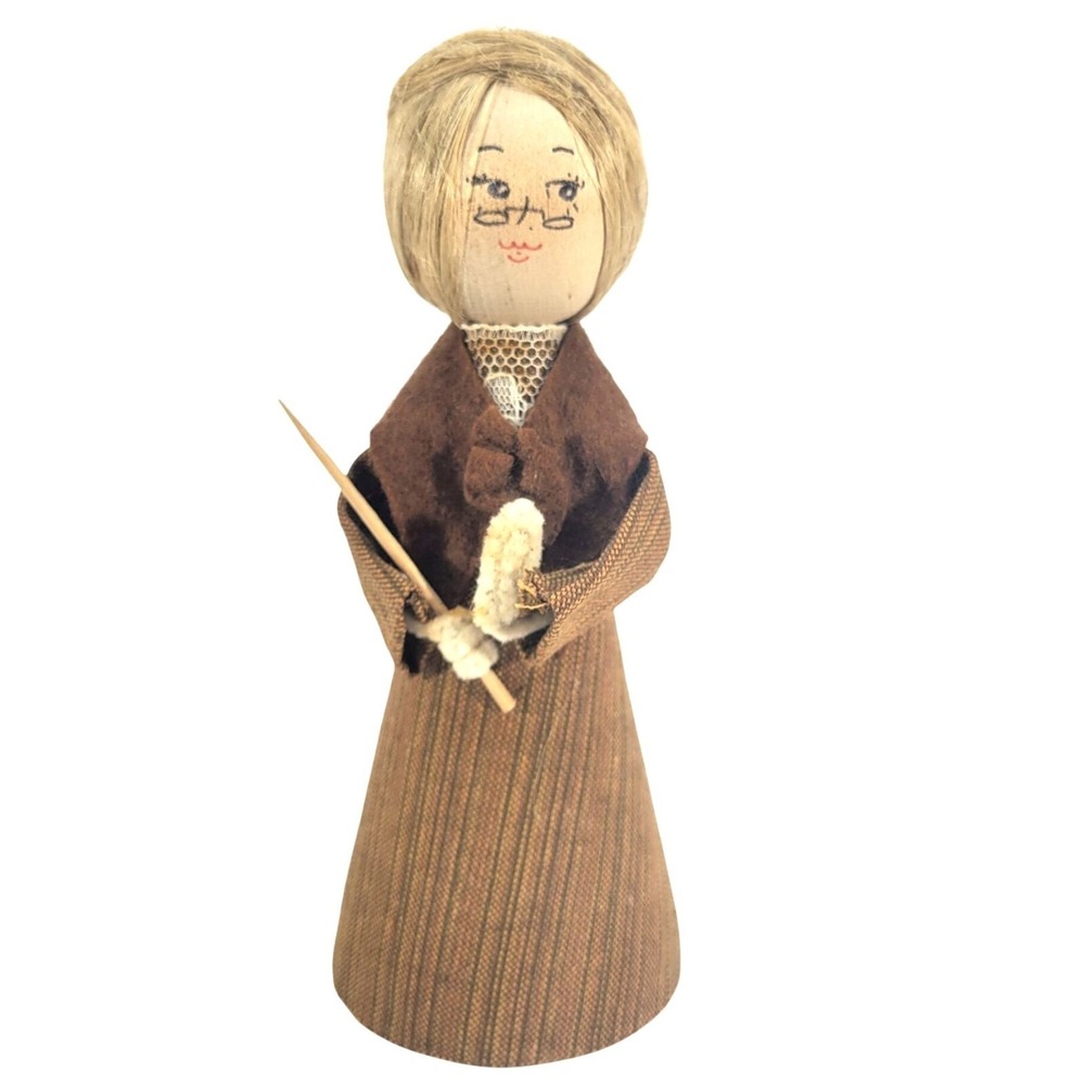 Vtg Wood Handcrafted School Marm Teacher Headmistress Figurine Cloth Dress 6"